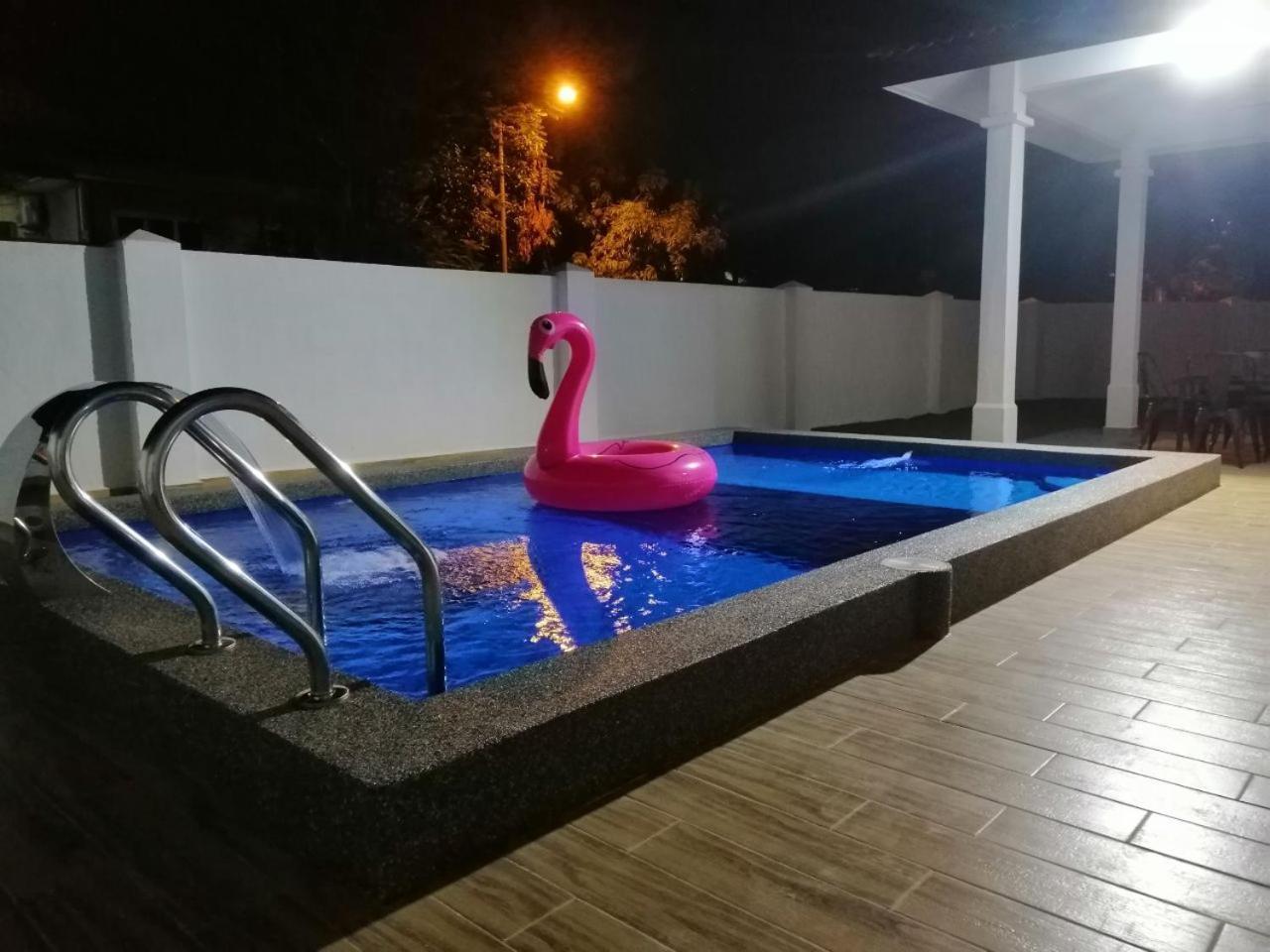 Casa261 Homestay Pd Port Dickson Eksteriør bilde